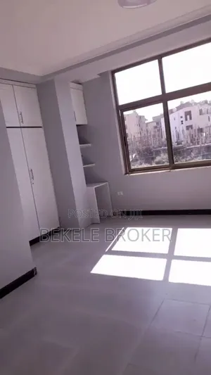 Furnished 3bdrm Apartment in አፓርትመንት, Bole for sale