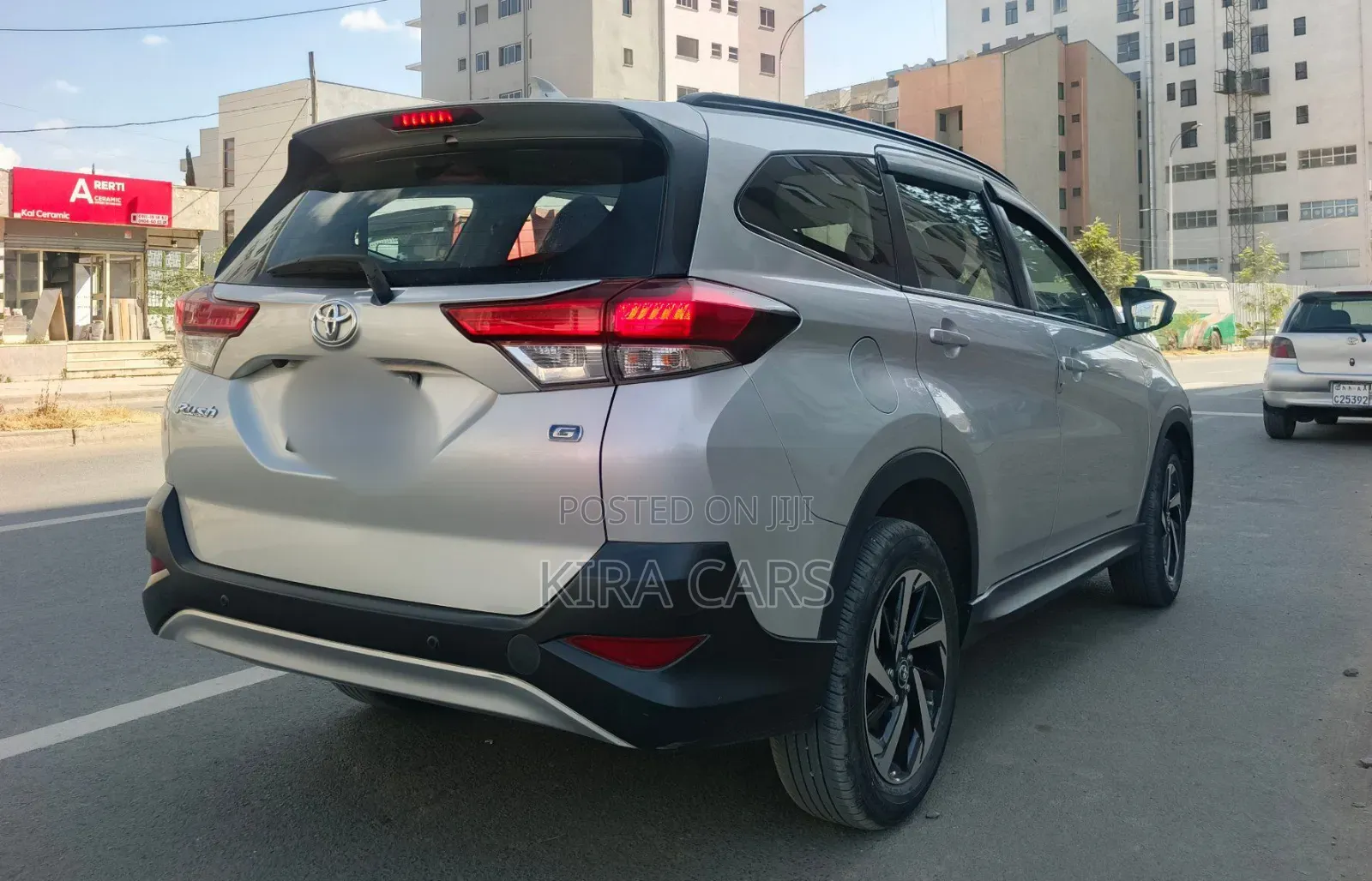 Toyota Rush 2022 Silver