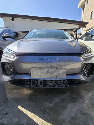Photo - New BYD E2 43 kWh 94 hp FWD 2025 Gray