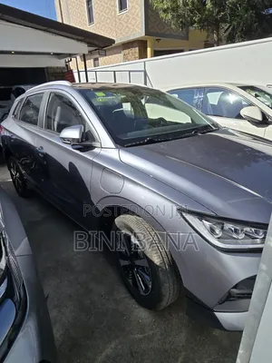 New BYD E2 43 kWh 94 hp FWD 2025 Gray