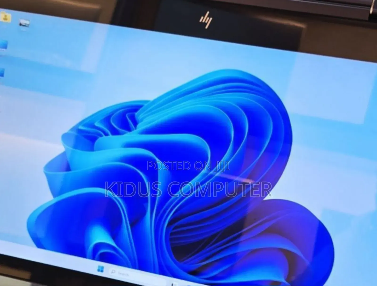 New Laptop HP Spectre X360 16GB Intel Core I7 SSD 512GB