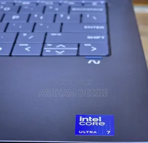 New Laptop HP 16GB Intel Core Ultra 7 SSD 1T