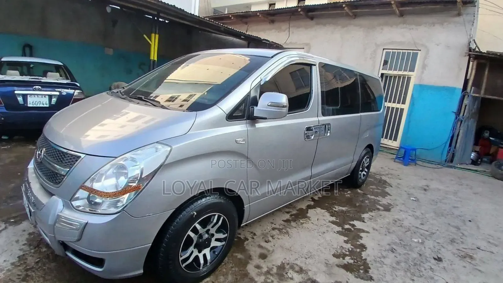 Hyundai Starex 2015 Silver