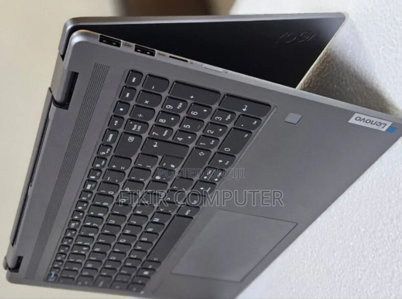 New Laptop Lenovo Yoga 7i 16GB Intel Core I7 SSD 512GB