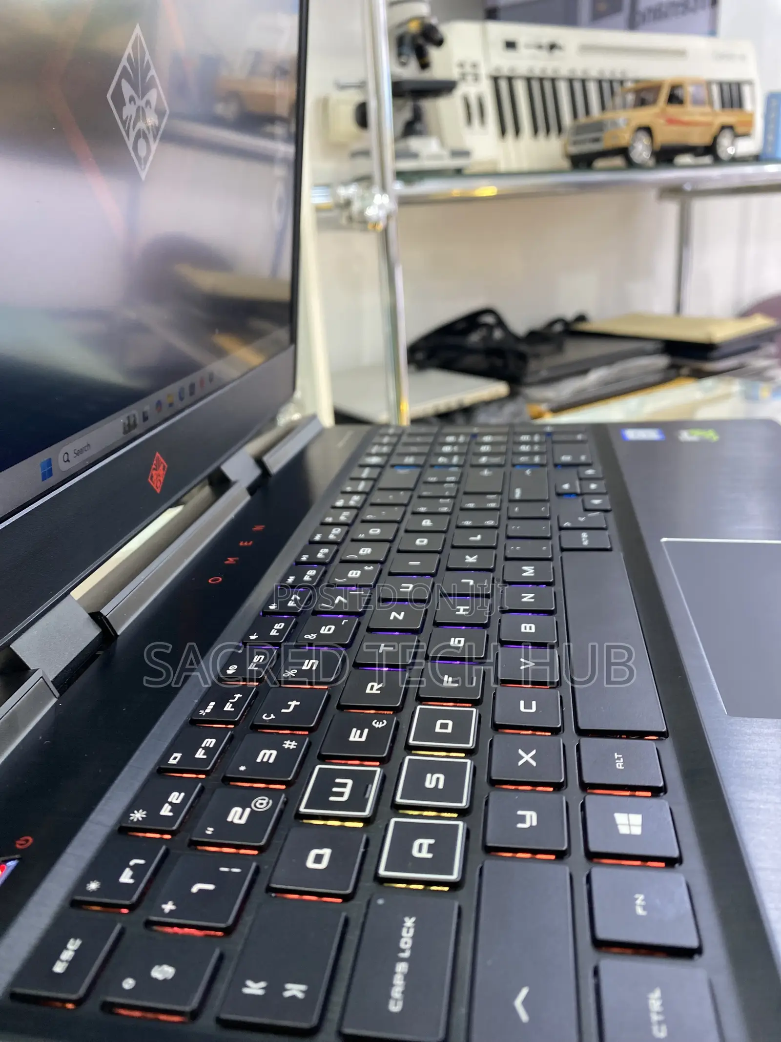 New Laptop HP Omen 15 16GB Intel Core I5 SSHD+SSD 1T