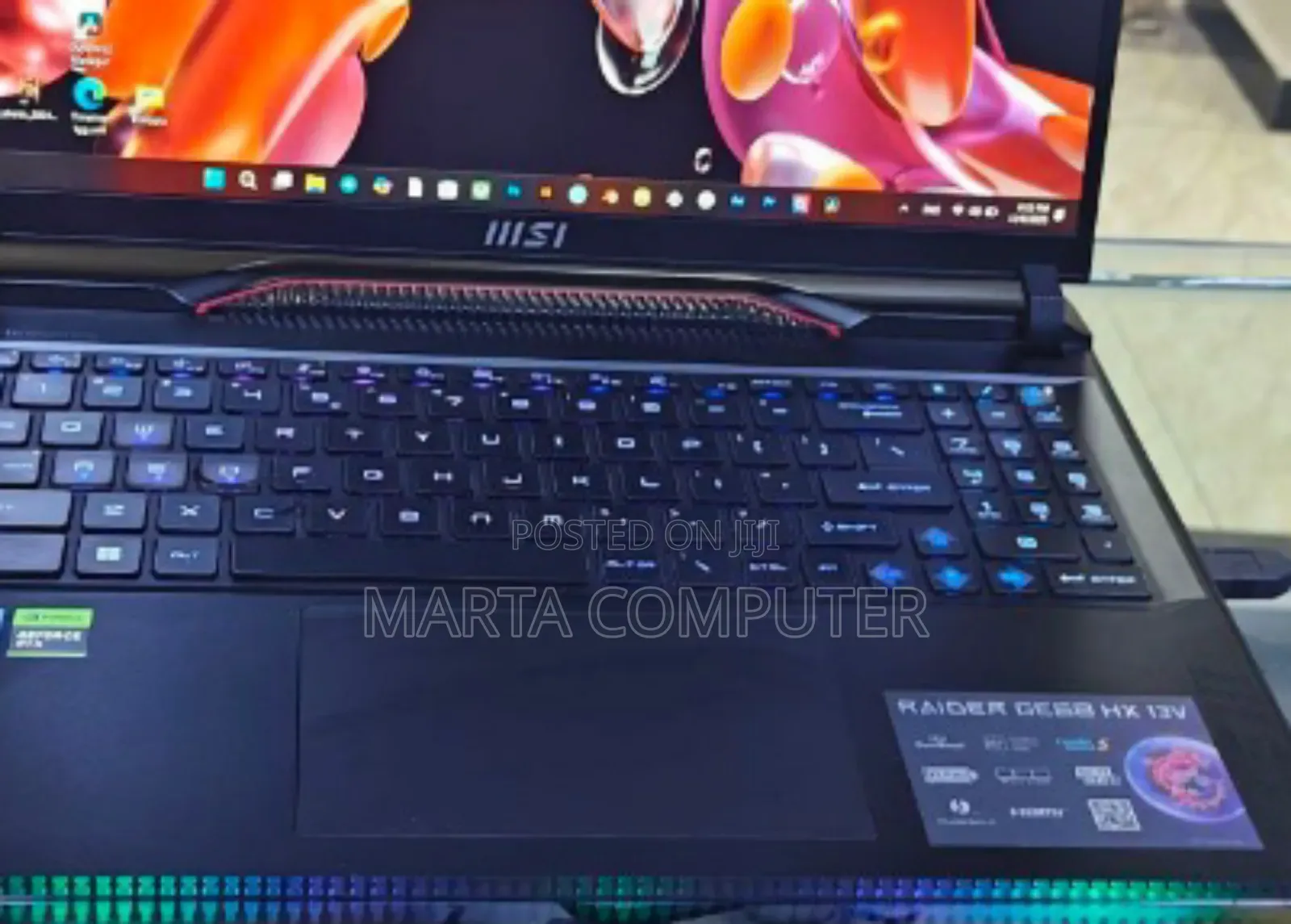 New Laptop MSI Raider GE68HX 13vi-202us 32GB Intel Core I9 SSD 1T