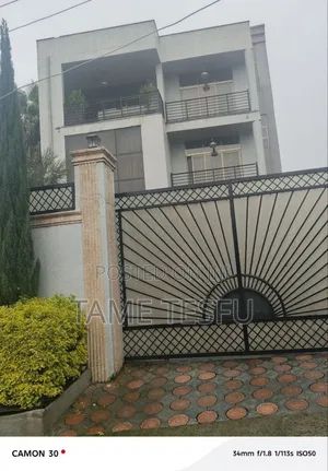 Furnished 6bdrm House in ወሰን, Yeka for sale