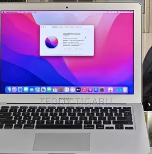 Photo - New Laptop Apple MacBook Air 2017 8GB Intel Core I7 SSD 512GB