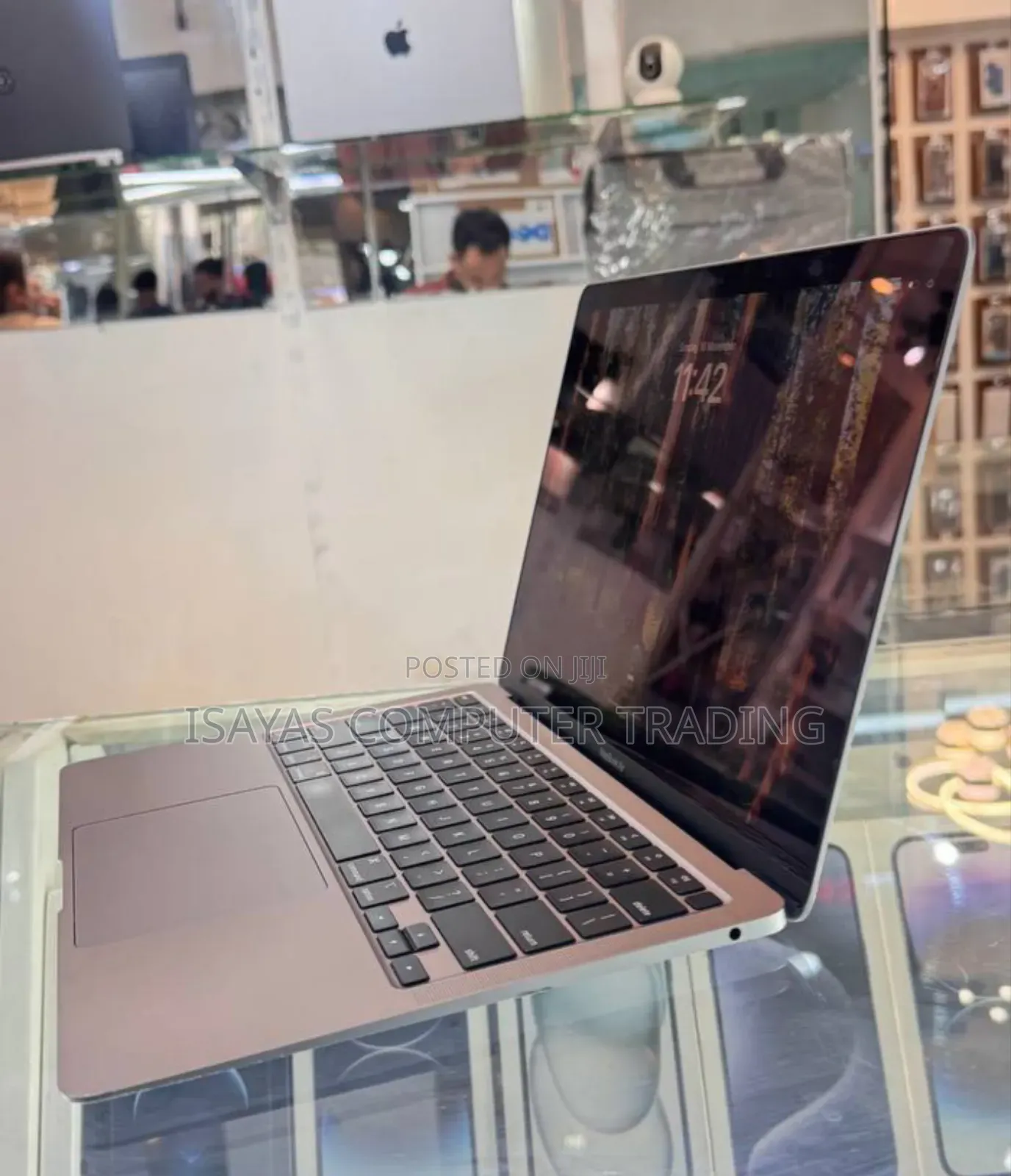 New Laptop Apple MacBook Air 2020 M1 8GB SSD 256GB