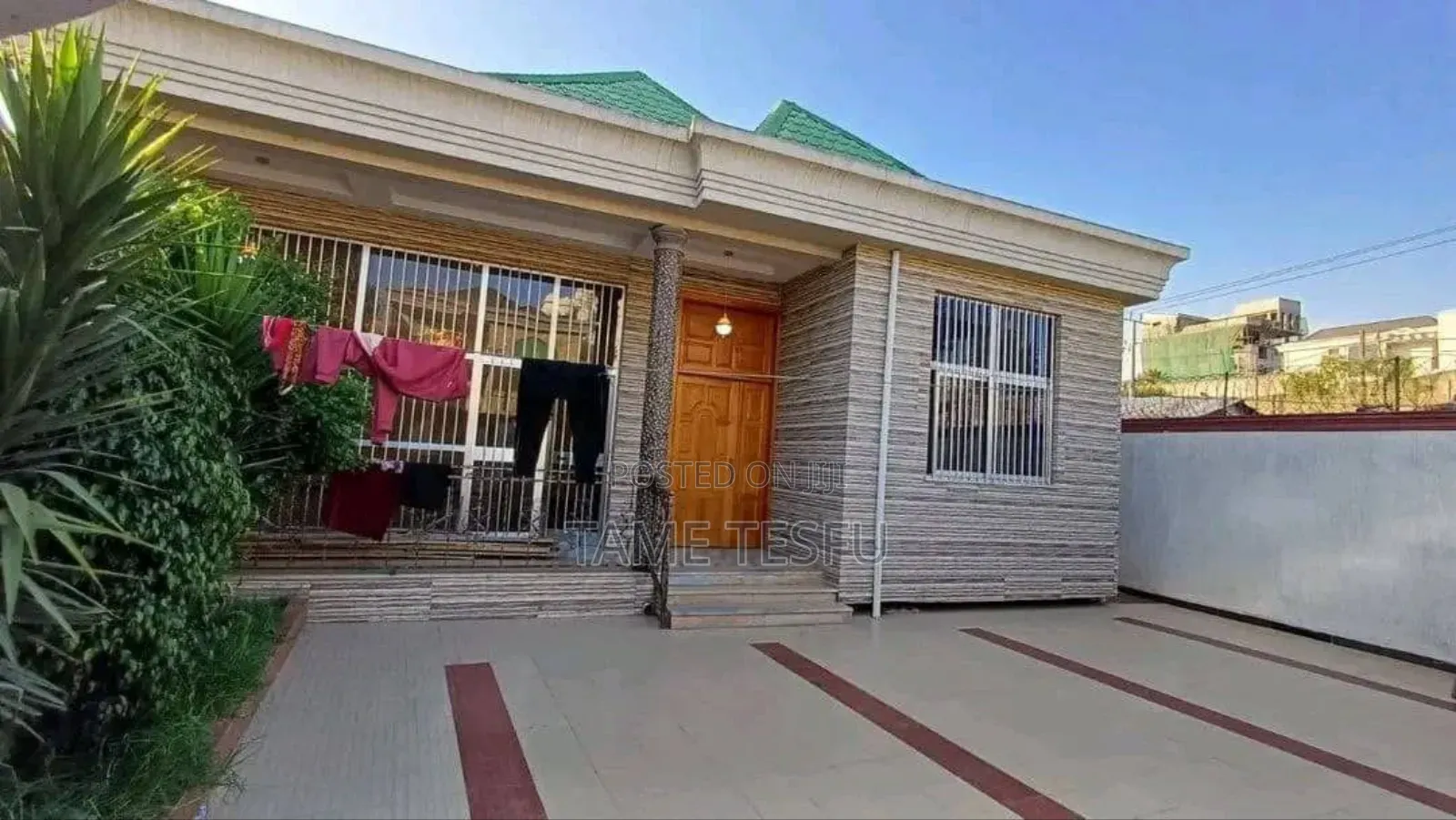 Furnished 5bdrm Villa in ጃክሮስ, Bole for sale