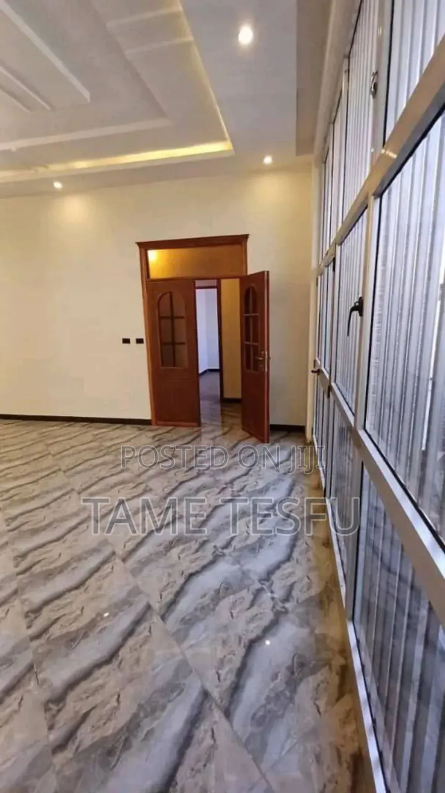 Furnished 5bdrm Villa in ጃክሮስ, Bole for sale