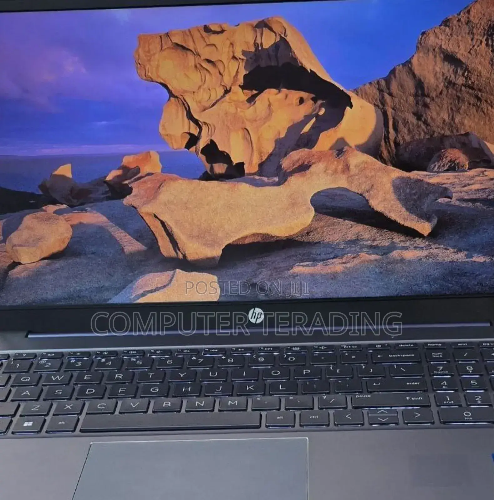 New Laptop HP Pavilion 15-Cs3063cl 16GB Intel Core I5 SSD 512GB