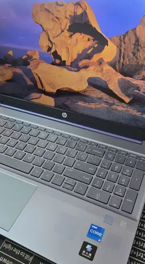 New Laptop HP Pavilion 15-Cs3063cl 16GB Intel Core I5 SSD 512GB