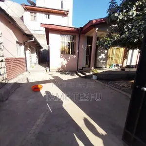 Furnished 5bdrm House in ወሰን, Yeka for sale