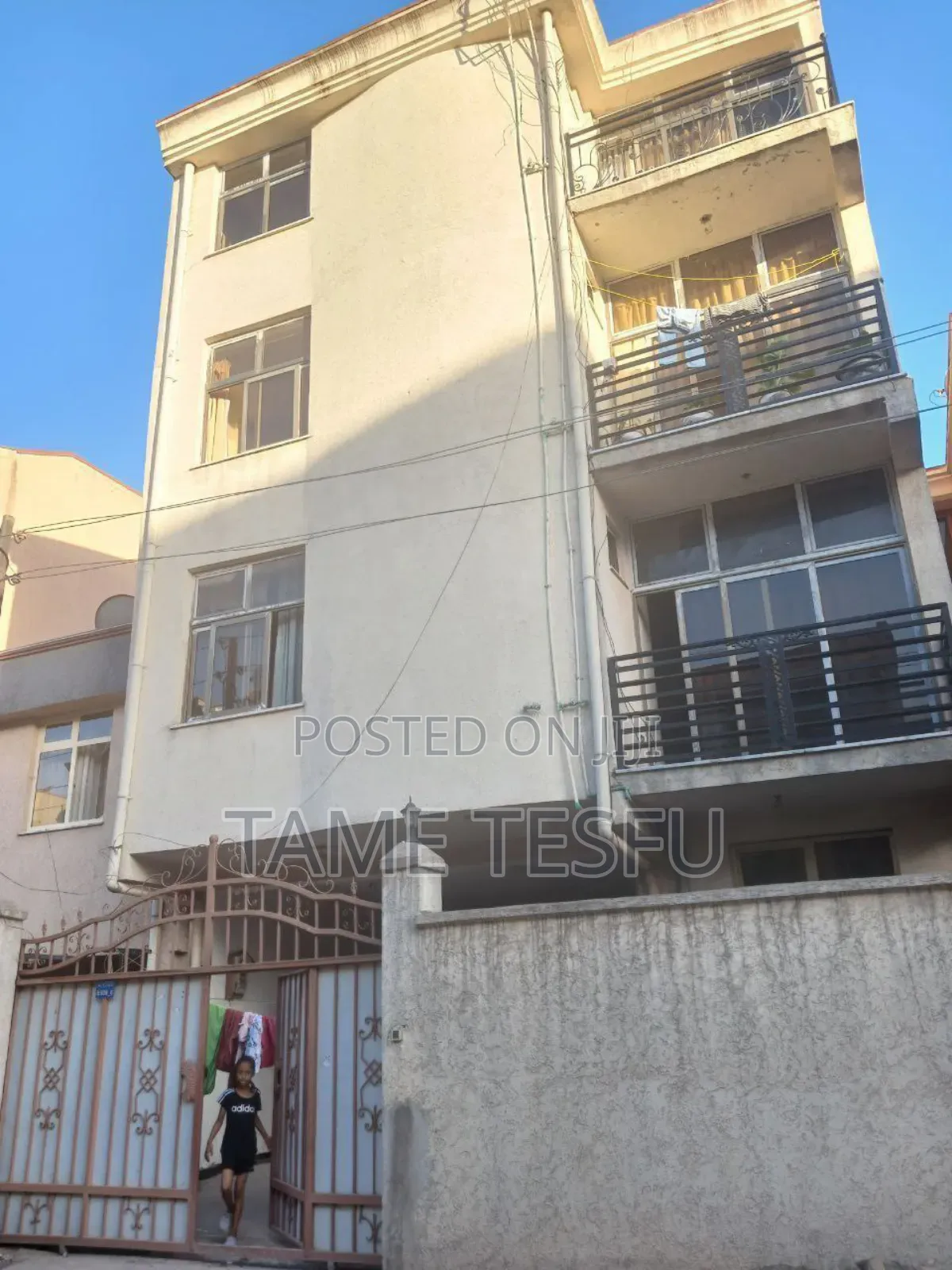 Furnished 8bdrm House in ሀያት, Bole for sale