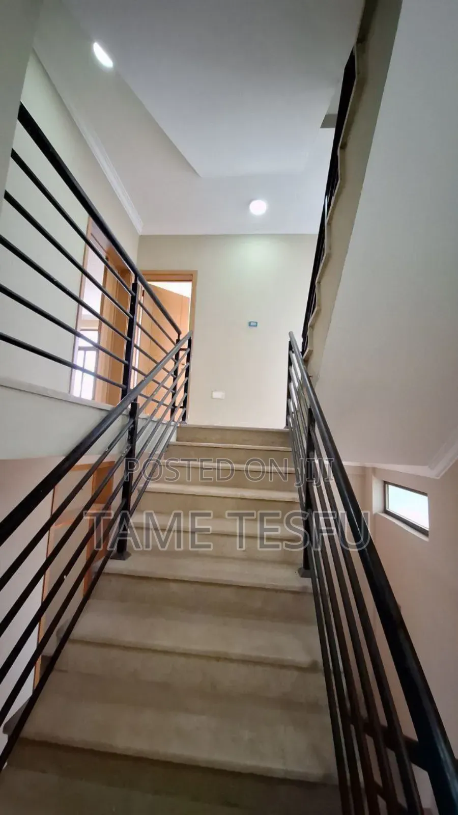 Furnished 8bdrm House in ሀያት, Bole for sale