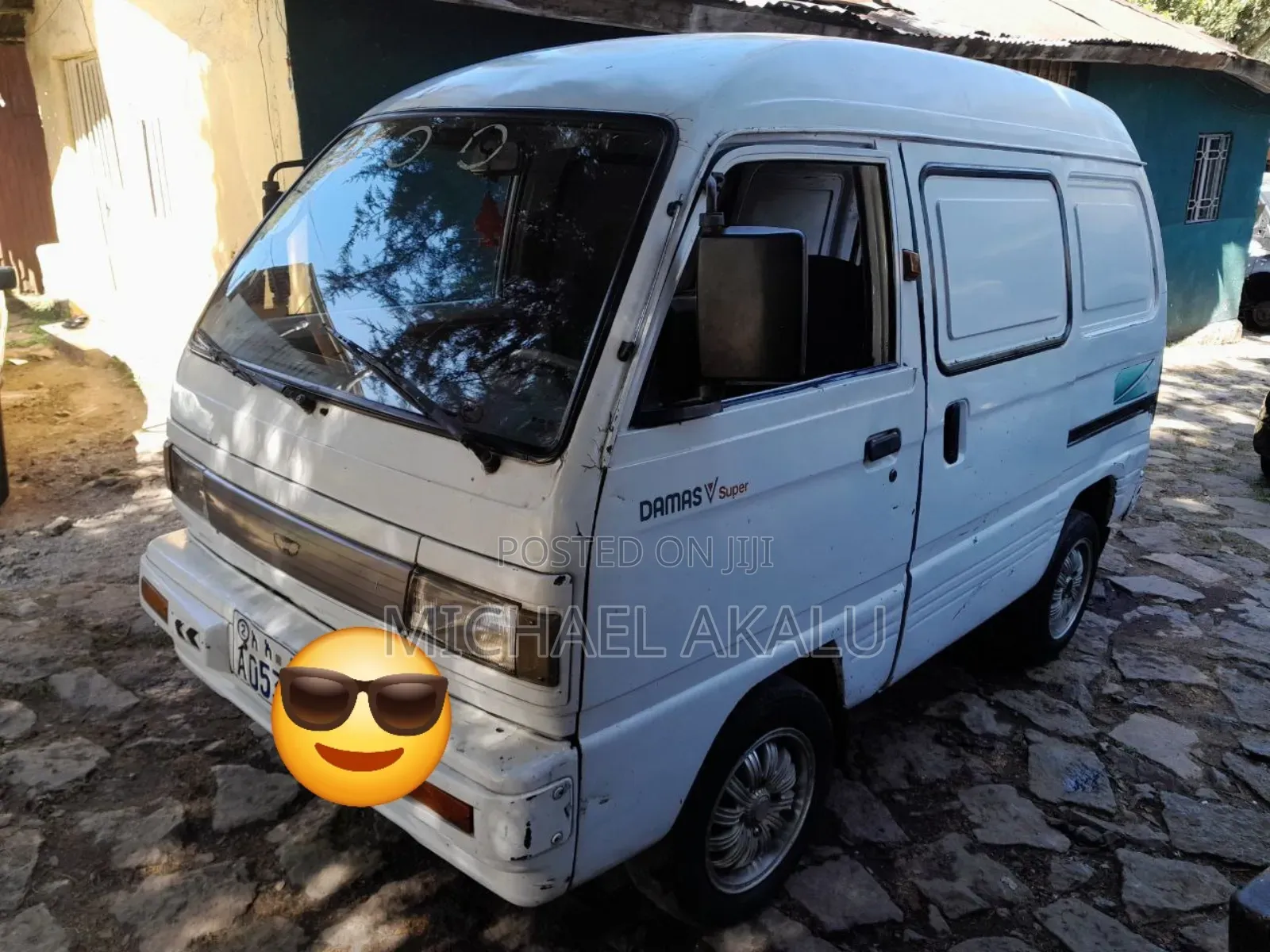 Daewoo BF105 2002 White
