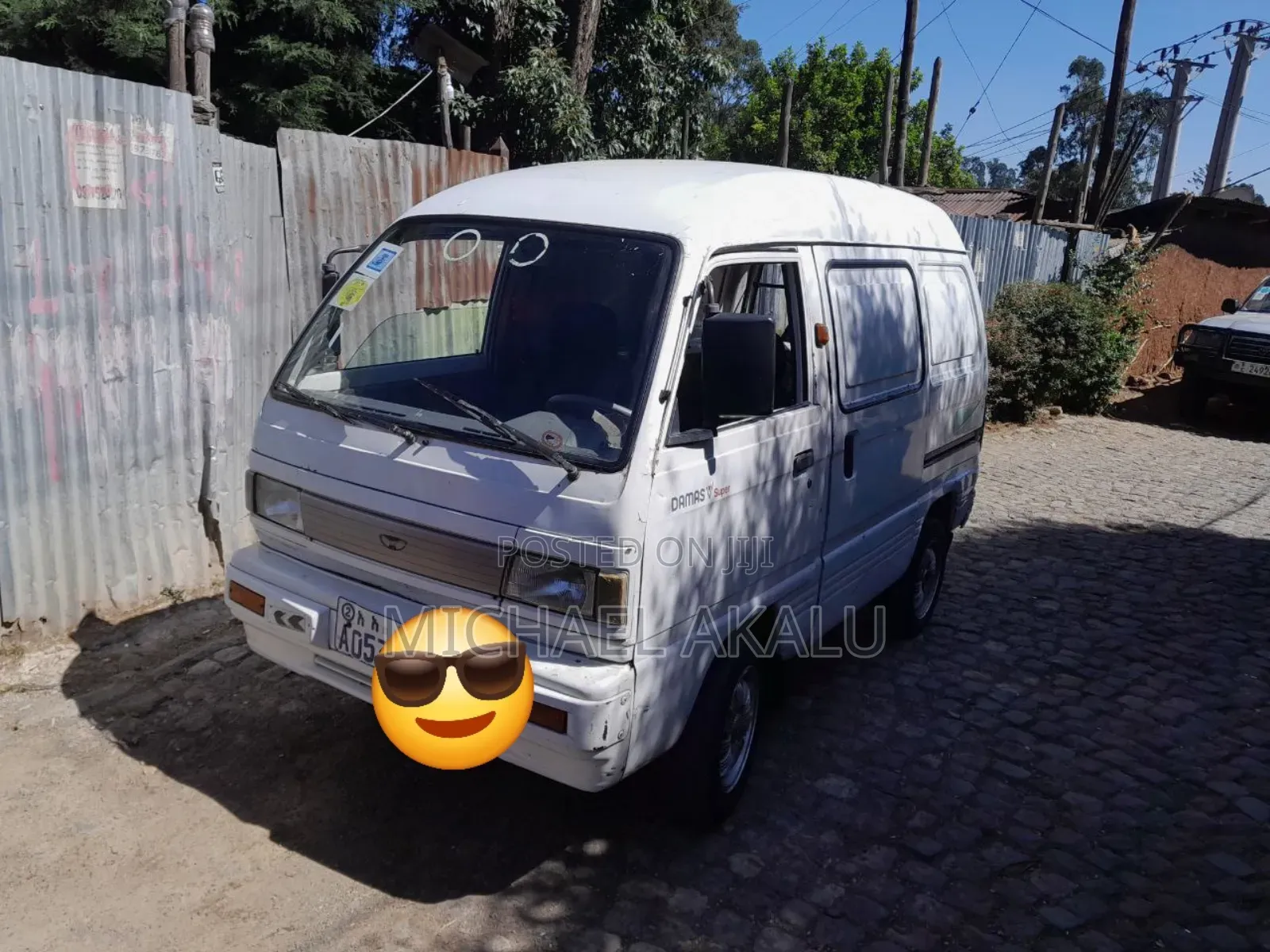 Daewoo BF105 2002 White