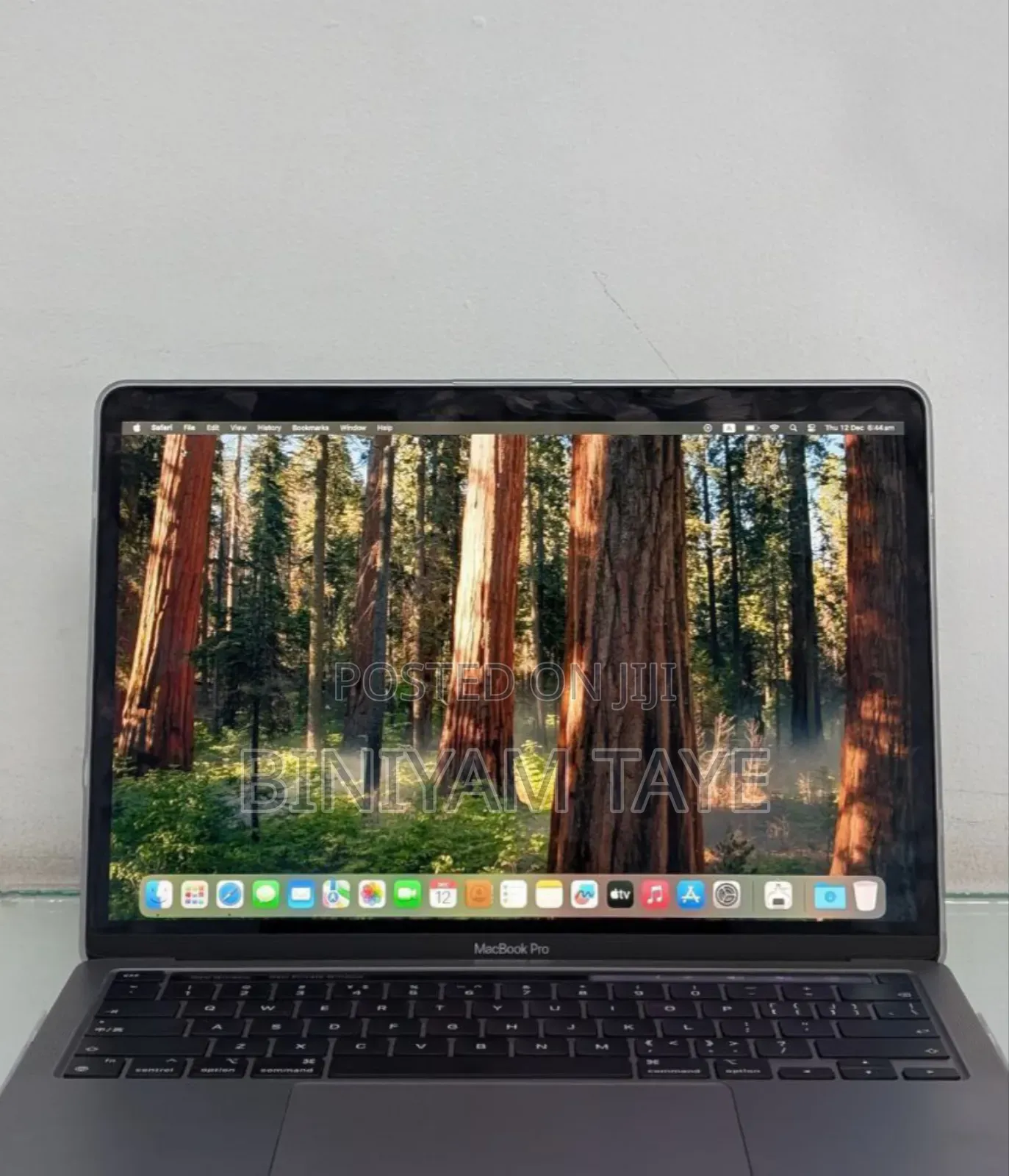 New Apple MacBook Pro Max 2023 M2 14-Inch 8GB Intel Core I5 SSD 256GB