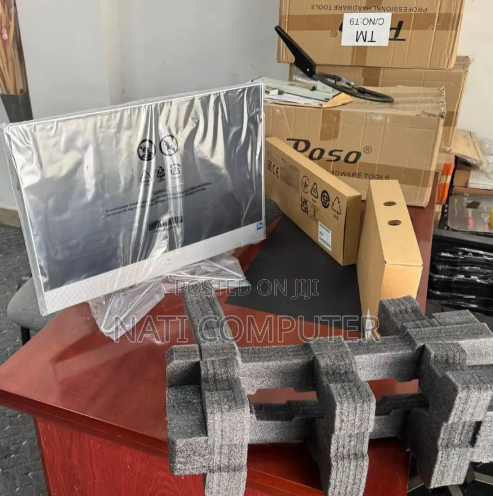 New Desktop Computer HP 200 G4 22 All-in-One 16GB Intel Core I7 HDD 1T