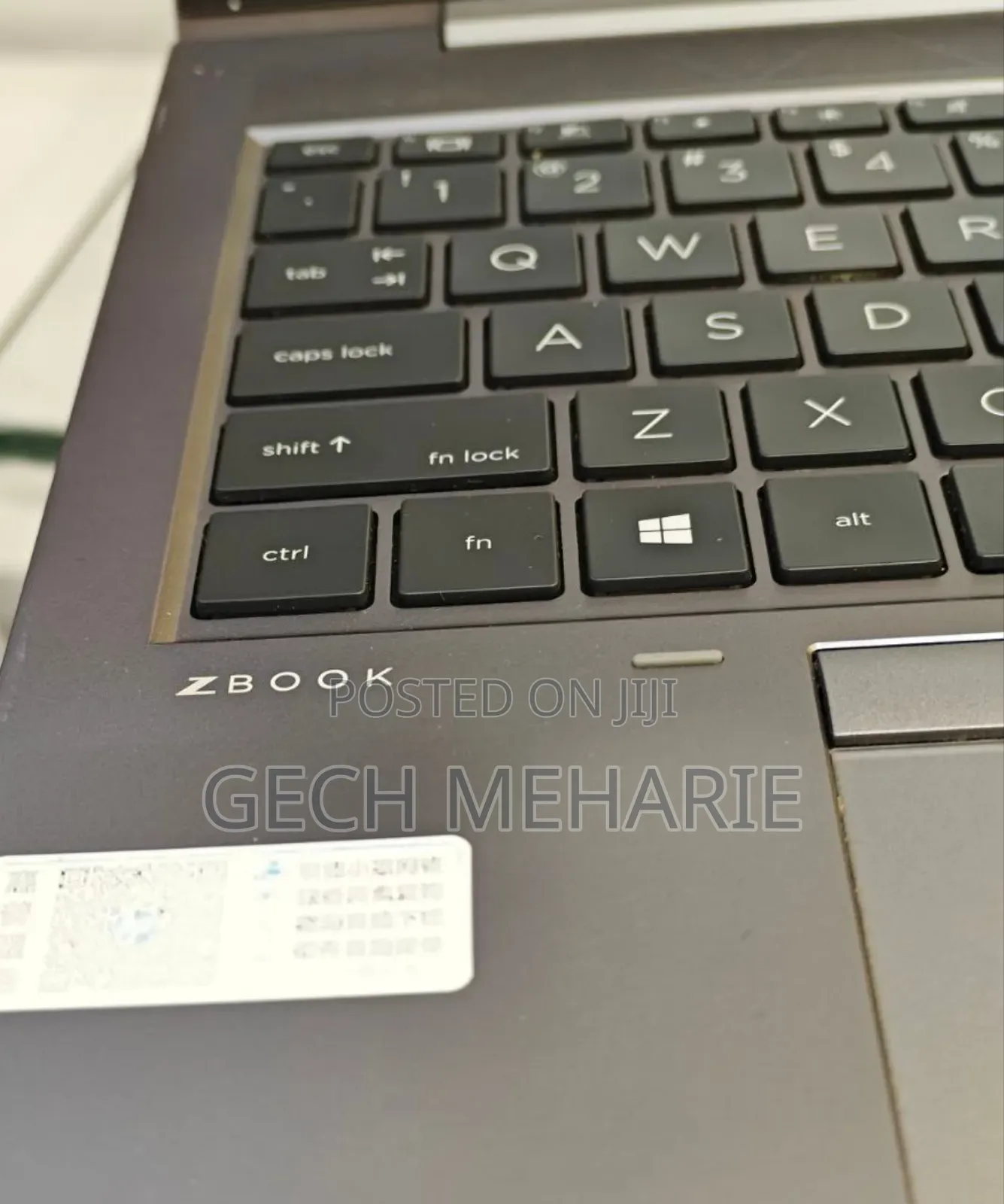 New Laptop HP ZBook Firefly G8 16GB Intel Core I7 SSD 512GB