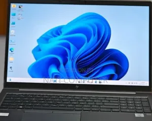 New Laptop HP ZBook Firefly 15 G7 16GB Intel Core I7 SSD 512GB