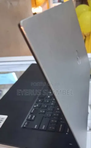 New Laptop Dell 16GB Intel Core I7 SSD 512GB