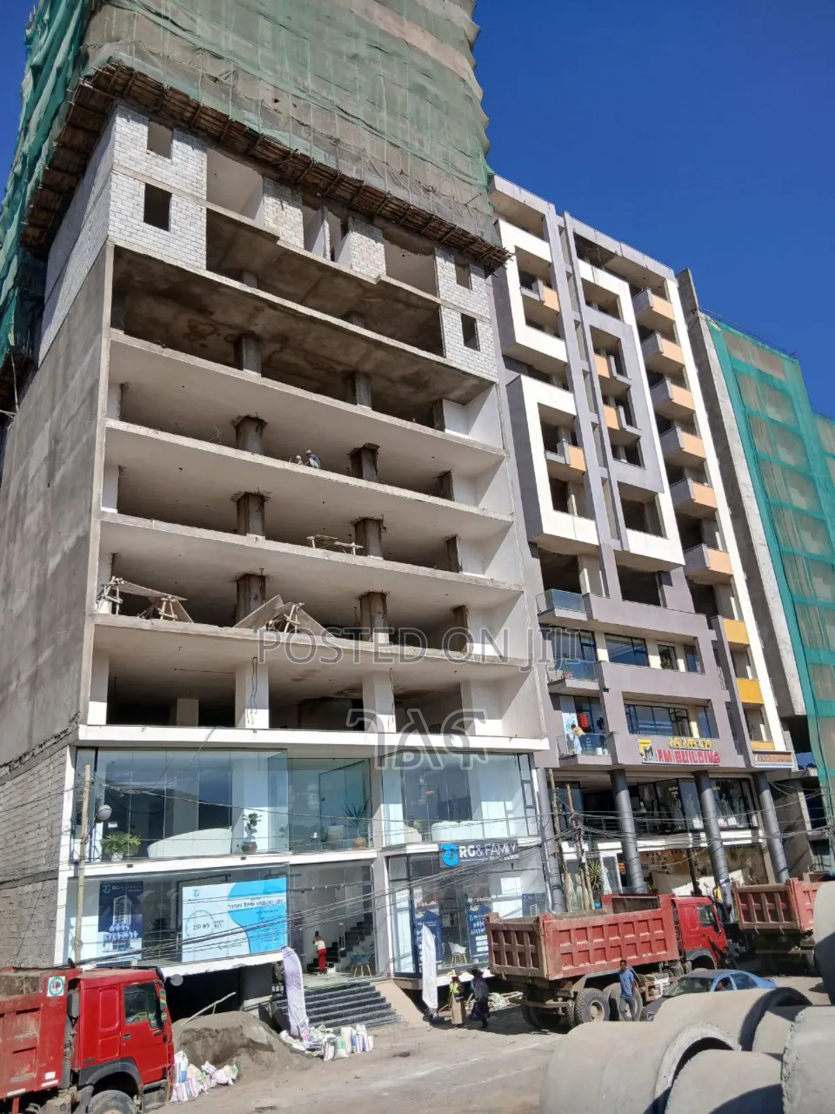 የንግድ ሱቆች በቦሌ መድሃኒያለም 90% በላይ የተጠናቀቁ በ3 ወራት የምትረከቧቸው የንግድ ሱቆችንና መኖሪያ ቤት