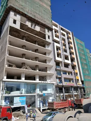 የንግድ ሱቆች በቦሌ መድሃኒያለም 90% በላይ የተጠናቀቁ በ3 ወራት የምትረከቧቸው የንግድ ሱቆችንና መኖሪያ ቤት