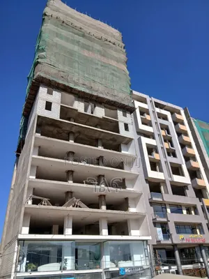 የንግድ ሱቆች በቦሌ መድሃኒያለም 90% በላይ የተጠናቀቁ በ3 ወራት የምትረከቧቸው የንግድ ሱቆችንና መኖሪያ ቤት