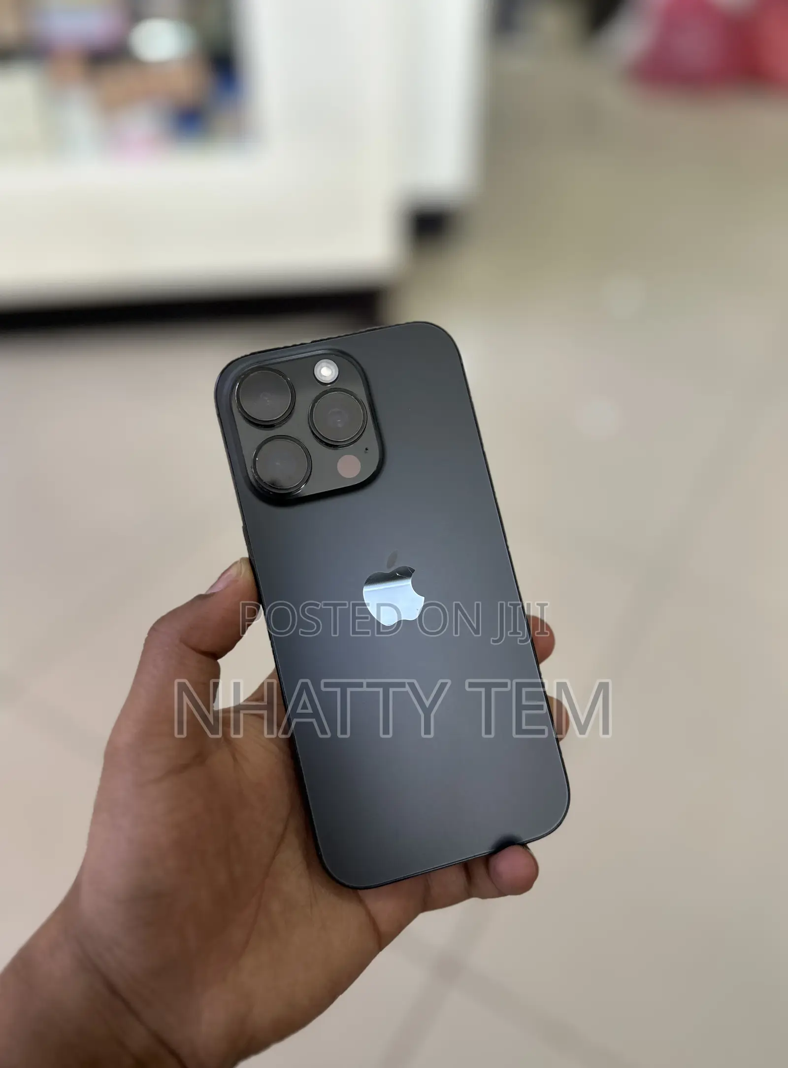 Apple iPhone 16 Pro 128 GB Black