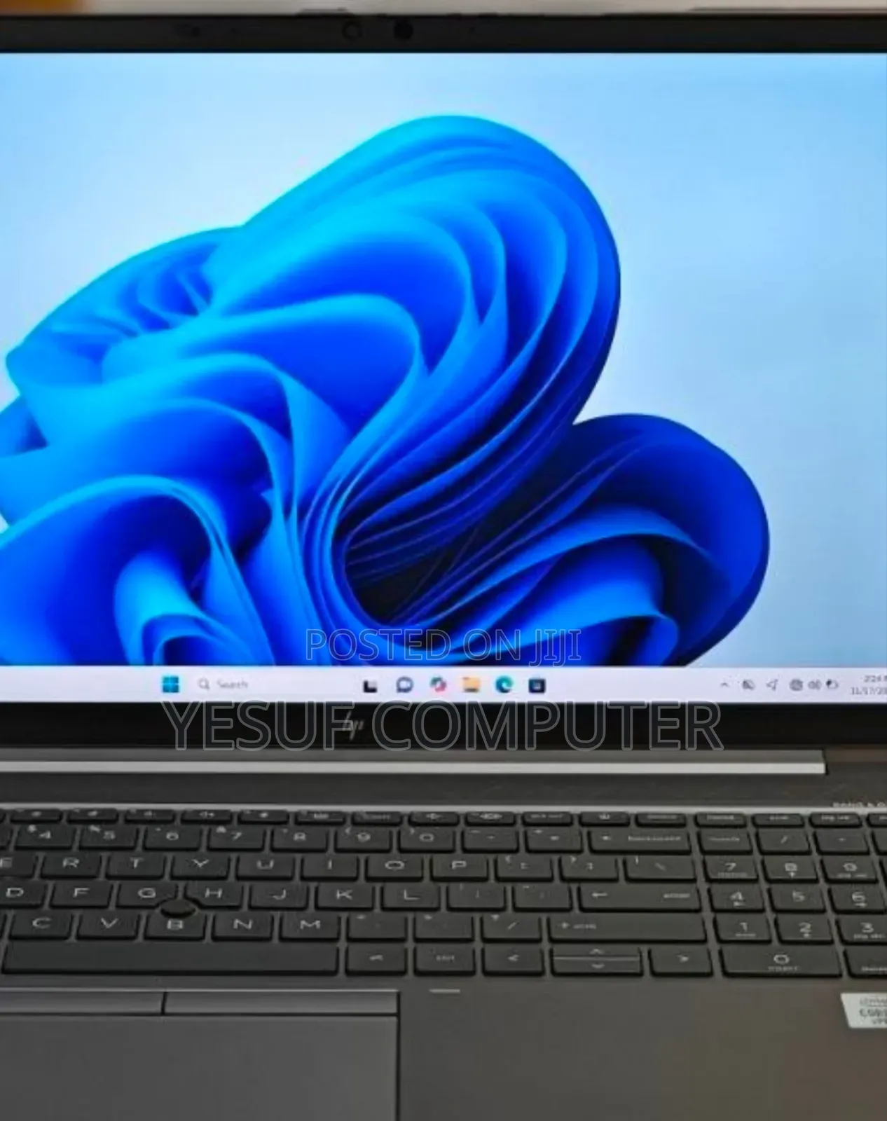 New Laptop HP ZBook Firefly 15 G7 16GB Intel Core I7 SSD 512GB