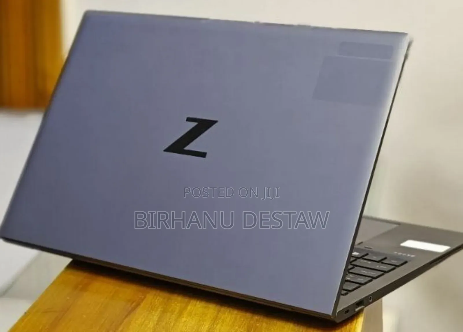 New Laptop HP ZBook Firefly 15 G7 16GB Intel Core I7 SSD 512GB