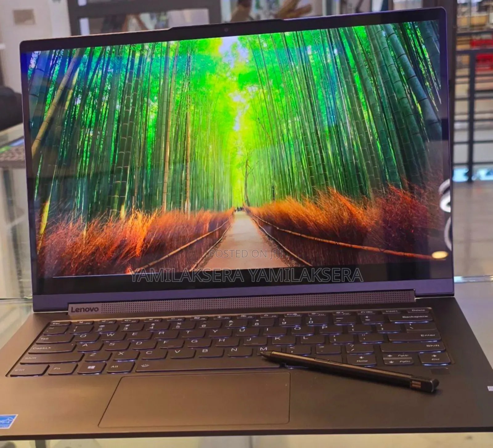 New Laptop Lenovo Yoga 7i 16GB Intel Core I7 SSD 512GB