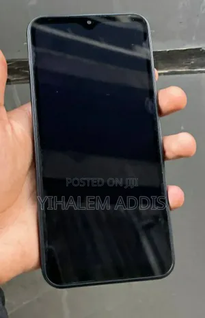 Samsung Galaxy M10 32 GB Black