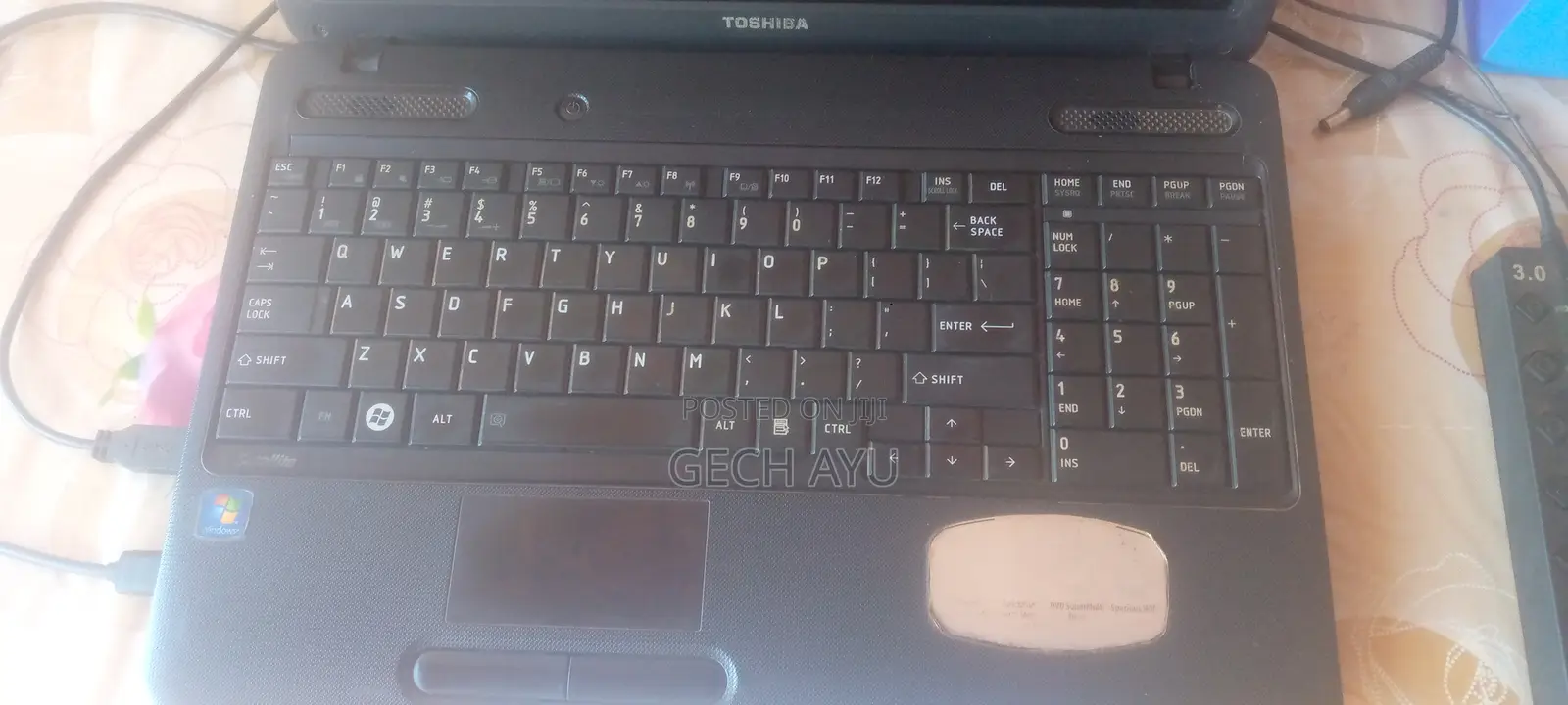 Laptop Toshiba Satellite C665 2GB Intel Core I3 HDD 500GB