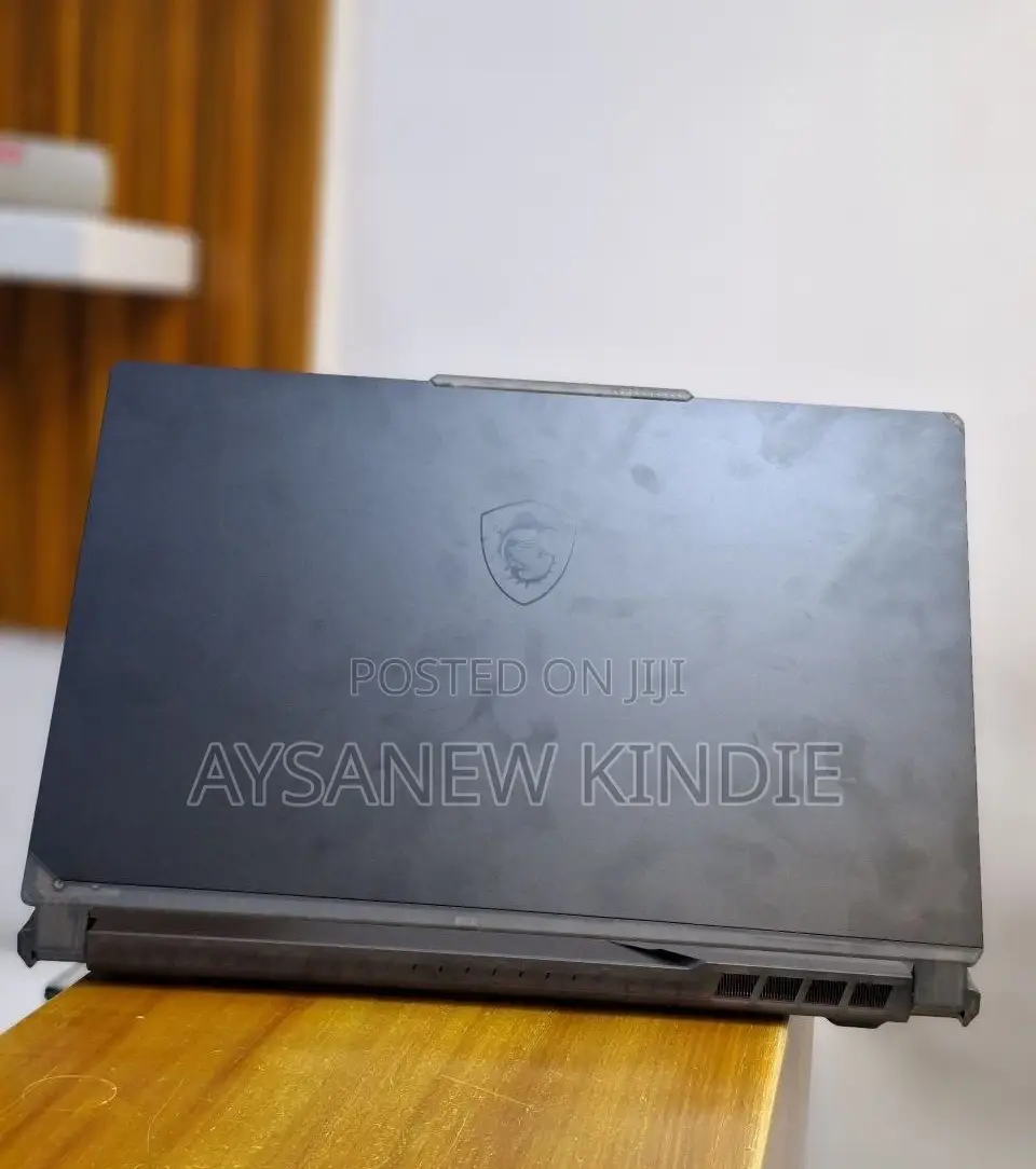 New Laptop MSI Cyborg 15 16GB Intel Core I7 SSD 512GB