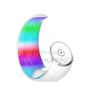 Space-Saving Half-Moon Design Wireless Charger by Giftology