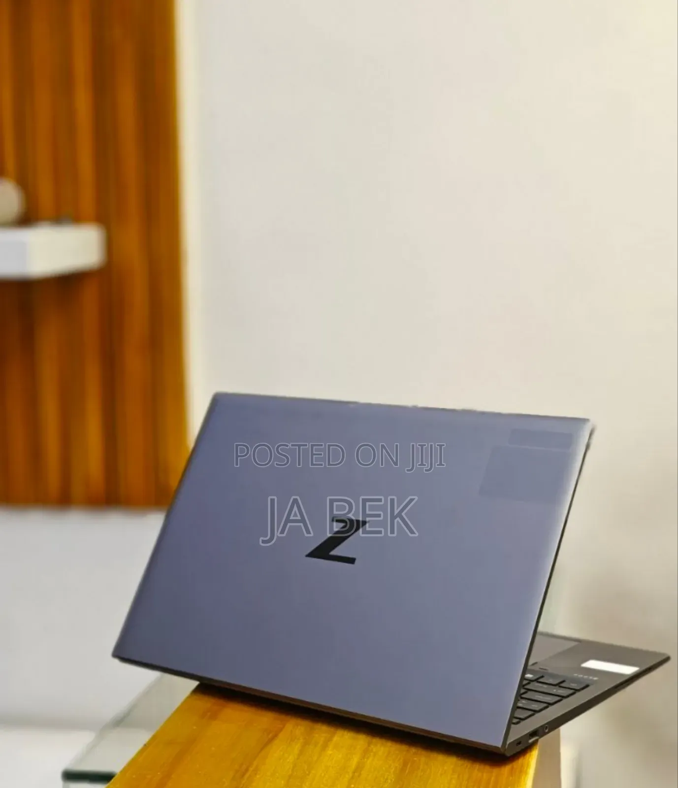 New Laptop HP ZBook Firefly 15 G7 16GB Intel Core I7 SSD 512GB