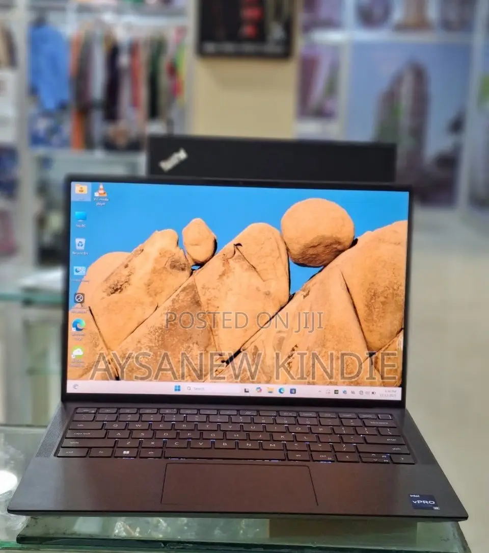 New Laptop Dell Precision 5480 32GB Intel Core I9 SSD 512GB