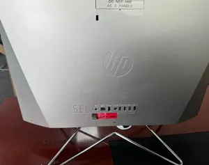 Photo - New HP 200 G4 22 All-in-One 16GB Intel Core I7 SSD 256GB