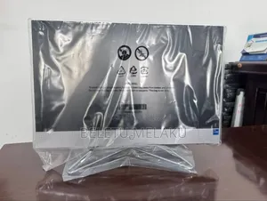 New HP 200 G4 22 All-in-One 16GB Intel Core I7 HDD+SSD 1T