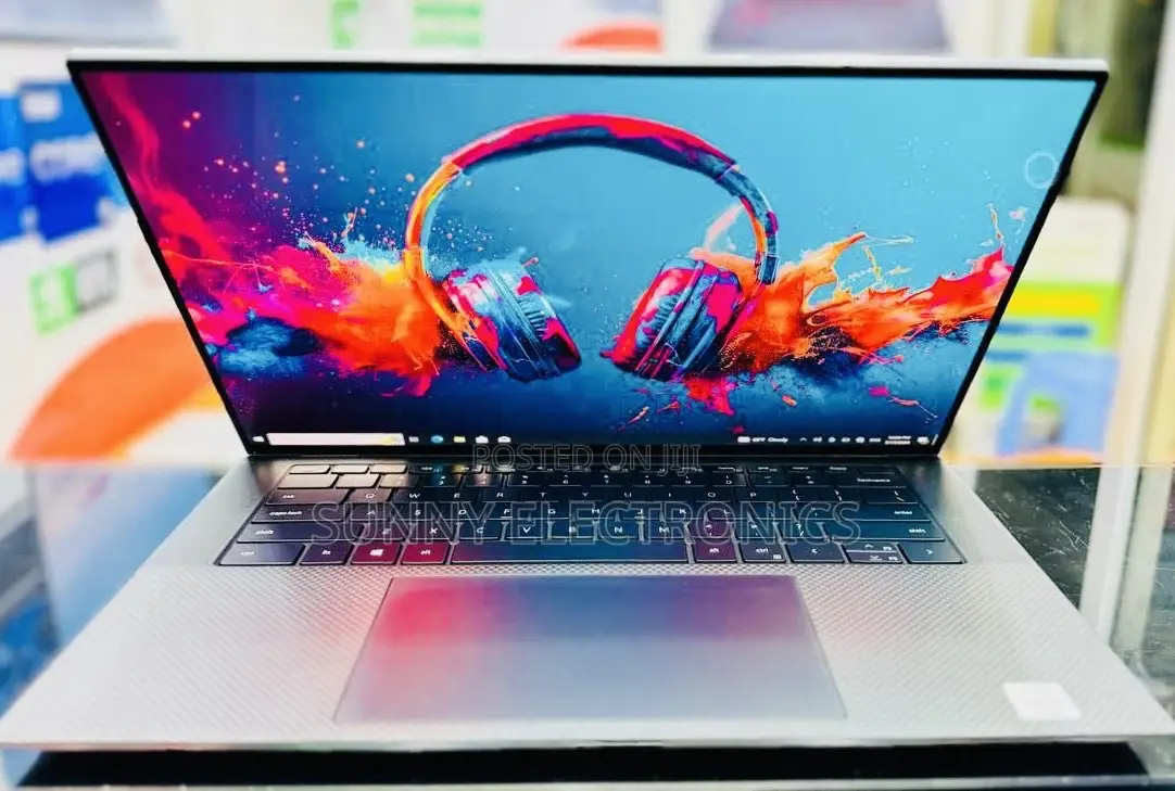 New Laptop Dell Precision 5550 16GB Intel Core I7 SSD 512GB