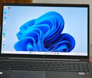 New Laptop HP ZBook Studio X360 15 G6 16GB Intel Core I7 SSD 512GB