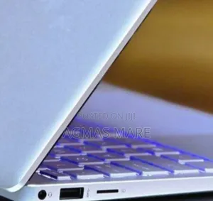 New Laptop HP Pavilion 14 16GB Intel Core I7 SSD 1T