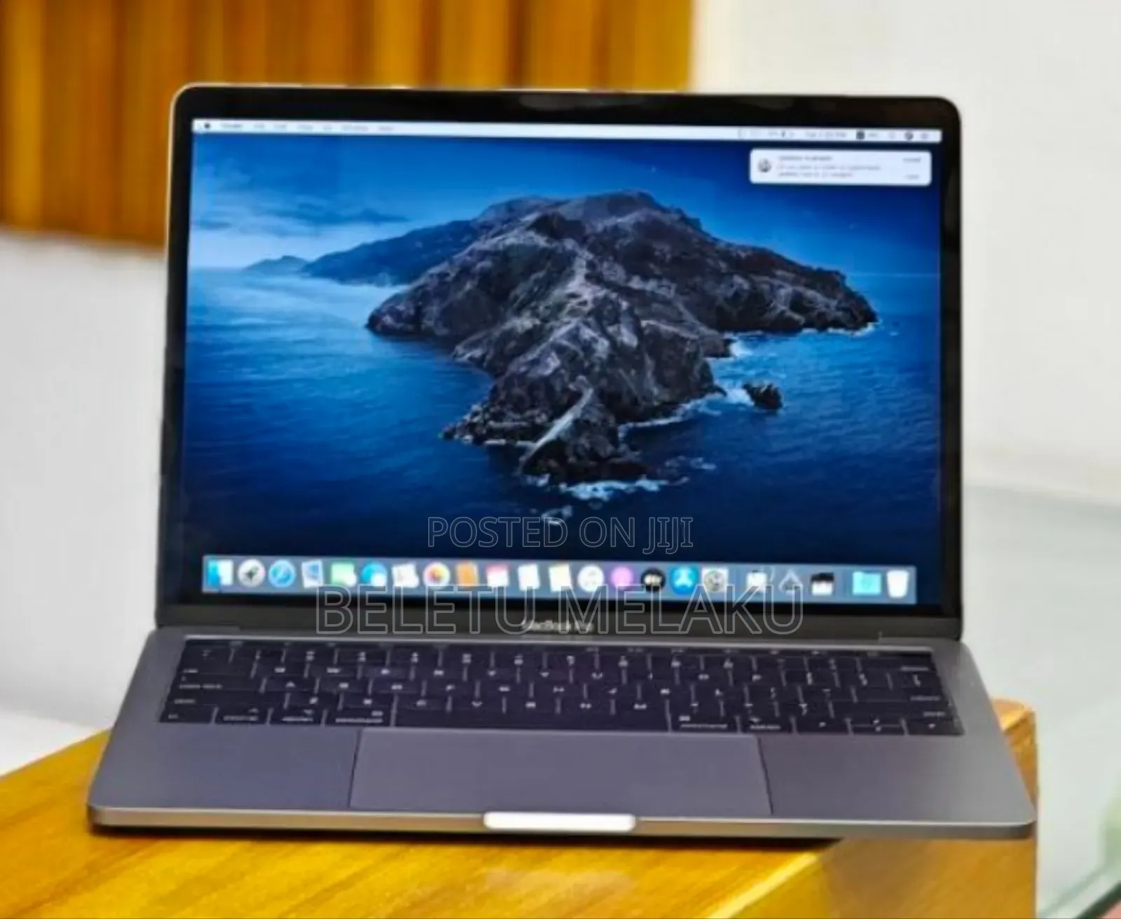 New Laptop Apple MacBook Pro 2019 16GB Intel Core I5 SSD 1T