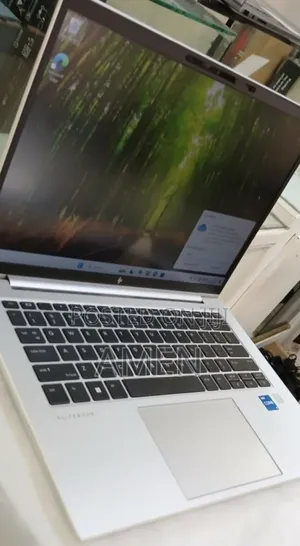 Photo - New Laptop HP EliteBook 840 G10 16GB Intel Core I7 SSD 1T