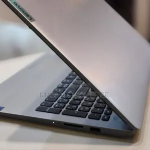 New Laptop Lenovo Ideapad 3 8GB Intel Core I5 SSD 512GB
