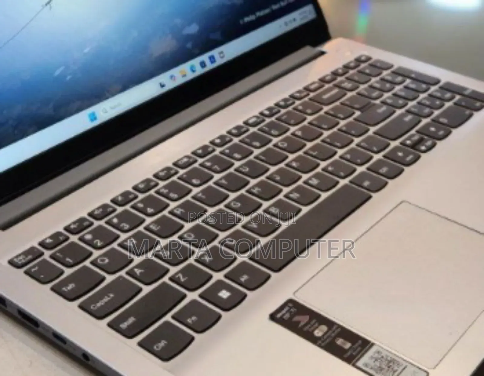 New Laptop Lenovo Ideapad 3 8GB Intel Core I5 SSD 512GB