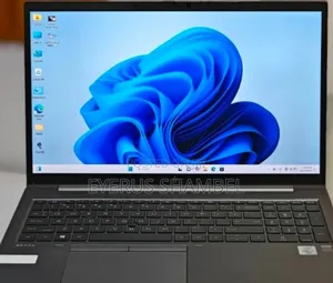 New Laptop HP ZBook Firefly 15 G7 16GB Intel Core I7 SSD 512GB